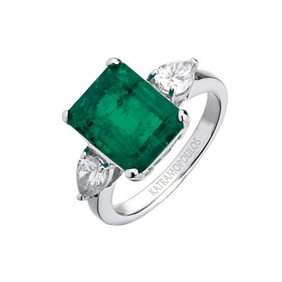 Colombian emerald & diamond ring